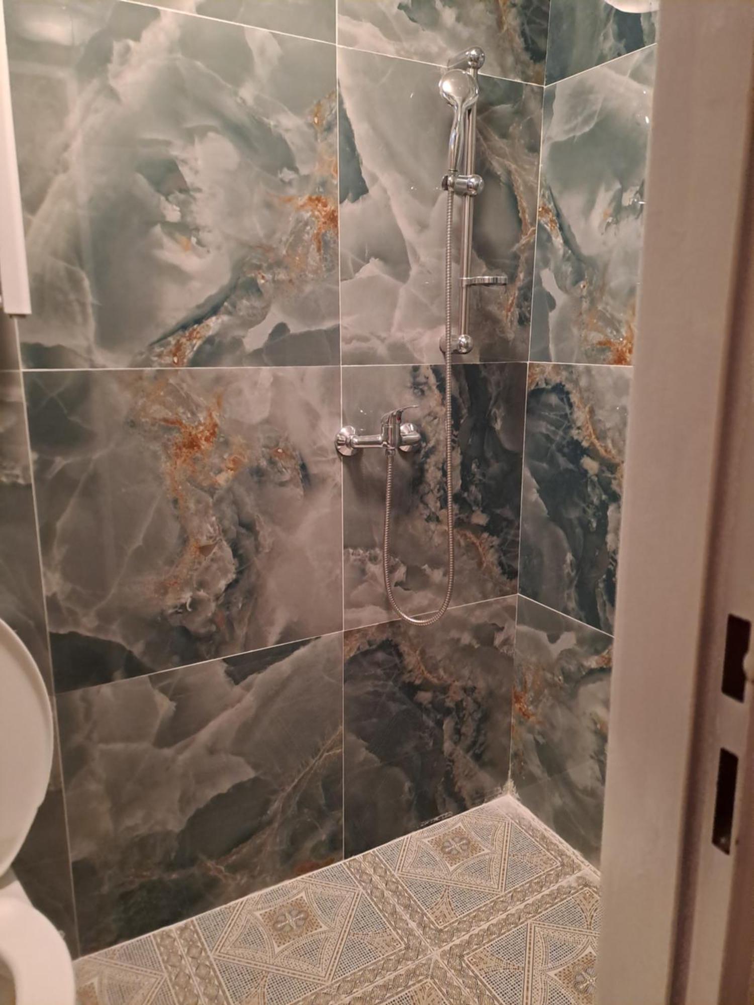 Nha Nghi Cho Cap Doi Va Gia Dinh Apartamento *